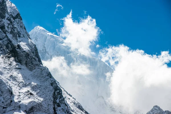 Льодовик Манаслу Гімалаях Непал — стокове фото