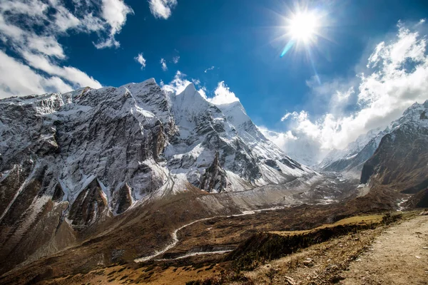 Manaslu Gleccser Régió Himalájában Nepál Trekking — Stock Fotó