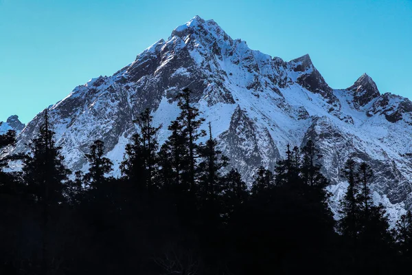 Schöne Snowy Mountains Trekking Api Base Camp Himalaya Darchula Nepal — Stockfoto