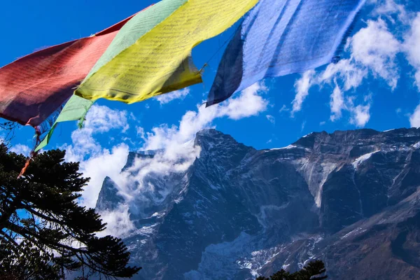 stock image Everest Base Camp and Amadablam Trekking in the Himalayas of Solukhumbu,Nepal