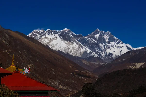 ネパール エベレストベースキャンプのテンボチェ渓谷 Trek Camp — ストック写真