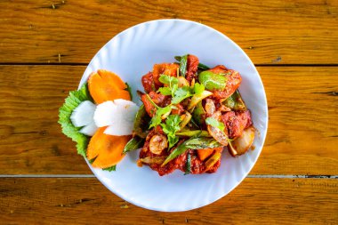 Baharatlı Nepalli Tavuk Salata Hint usulü Tavuk Soğuğu