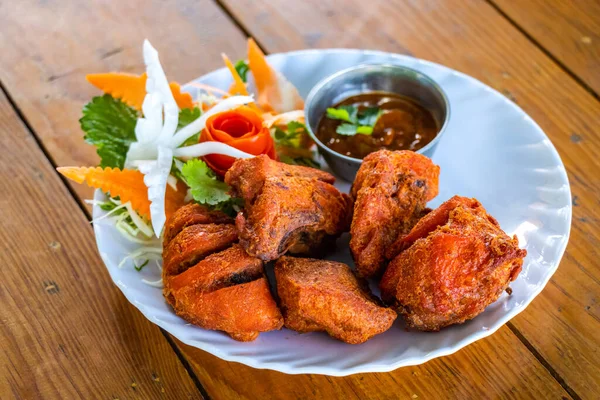 Τηγανητό Κοτόπουλο Nepali Σνακ Chutney — Φωτογραφία Αρχείου