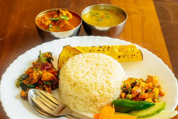 Nepali Dal Bhaat Tarkari Tradicional Nepali Thali Arroz Lentilha Curry — Fotografia de Stock