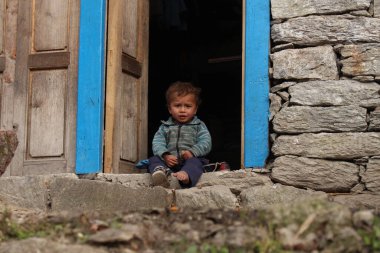 Himalaya Dağları 'ndaki Nepal Okul Çocukları, Nepal Okul Öğrencileri