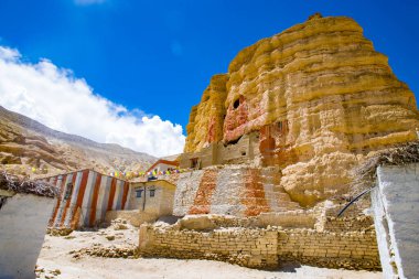 Lowo Nyiphug Namdrol Kuzey Mağara Manastırı Chhoser Village of Upper Mustang, Nepal