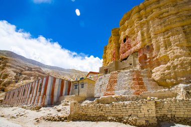 Lowo Nyiphug Namdrol Kuzey Mağara Manastırı Chhoser Village of Upper Mustang, Nepal