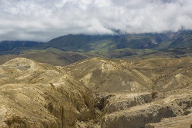 Lo Manthang 'ın güzel Tibet Çölü manzarası, Nepal' in Yukarı Mustang 'i