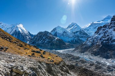 Kanchenjunga Kuzey Kampı nam-ı diğer Nepal 'deki Taplejung Dağları Himalayaları' ndaki Pangpema.