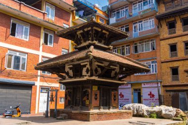 Patan, Lalitpur, Nepal - 12 Ekim 2023: Pimbahal Pukhu Pond Tapınağı