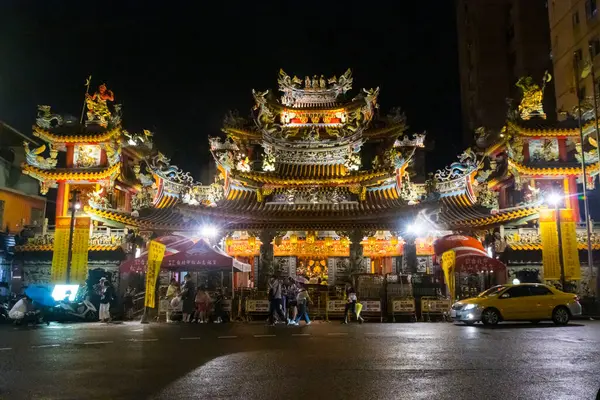 Tanrıça Matsu Songshan Ciyou Tapınağı Raohe Night Street Market, Taipei, Tayvan