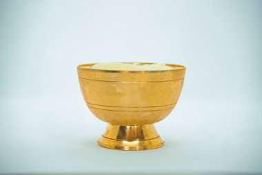 Nepal Festivali için Probiyotik Yoğurt dolu bir bakır kasesi. Asaar 15 Dahi Chiura Günü Paddy Çiftliği Günü