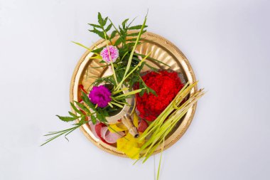 Tika Thali Dashain Hindu Festivali Kutlama Durga Puja ile kalaş, diya, vemillion rice, jamara