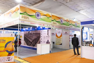 Katmandu, Nepal - 15 Kasım 2024: FEEN Electro Tech Nepal Elektrik İdaresi ve Elektrik İşletmeleri Sergi Sempozyumu tarafından Bhirkutimandap, Katmandu 'da düzenlendi