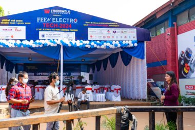 Katmandu, Nepal - 15 Kasım 2024: FEEN Electro Tech Nepal Elektrik İdaresi ve Elektrik İşletmeleri Sergi Sempozyumu tarafından Bhirkutimandap, Katmandu 'da düzenlendi