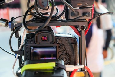 Video kamera detayları, film ekibi prodüksiyonu, sahne arkası.