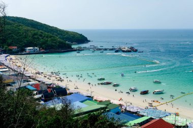 Koh Lan 'daki Nual Plajı, Pattaya, Chonburi Eyaleti, Tayland