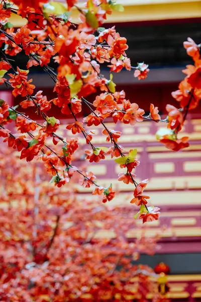 Imitationsblume Künstliche Japanische Kirschblüten Voller Blüte Schöne Blumen Hintergrund lizenzfreie Stockfotos
