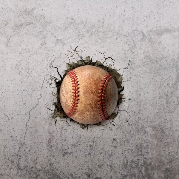 棒球带着裂缝飞过墙壁 — 图库照片