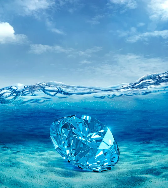 Diamante Azul Cortado Sob Oceano Mar — Fotografia de Stock