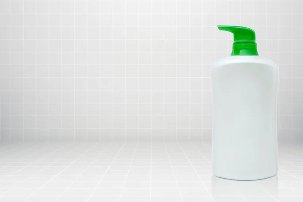 Liquid Soap Bottle Tile Background Bathroom Accessories — Stock Photo, Image