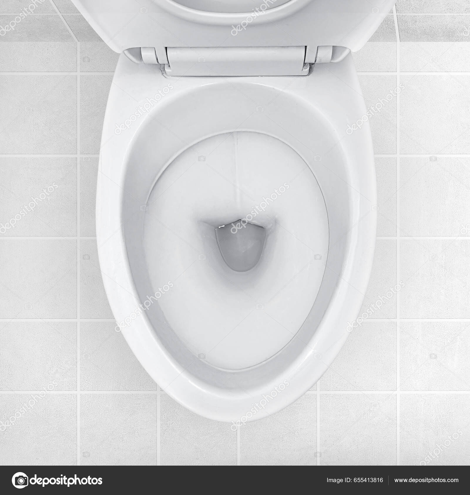 Vue Dessus Cuvette Toilette Dans Salle Bain image libre de droit par  Retouchman © #655413816