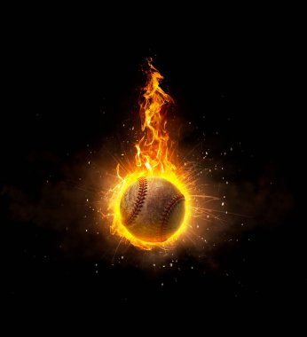 Beyzbol topu, siyah arka planda yanıyor.