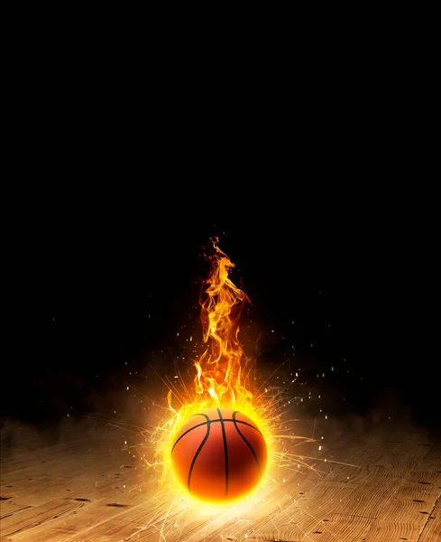 Баскетбол Огне Темный Фон Паркете — стоковое фото