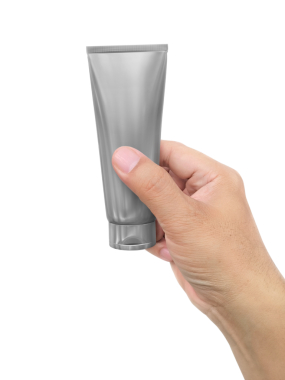 El ele tutuşan plastik tüp, şeffaf arkaplan