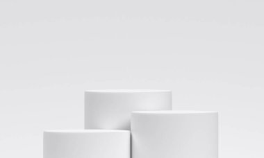 Stüdyo odasında sunum için beyaz ürün podyumu