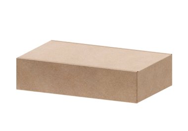 Beyaz arkaplanda kahverengi karton kutu