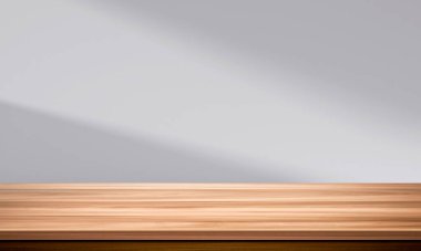 Ahşap masa üstü ve bulanık duvar gölgesi pencere arkaplanı ürünlerinizi görüntülemek veya montajlamak için kullanılabilir