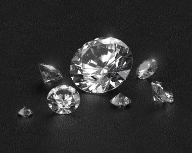 Siyah deri arka planda parlak elmaslar