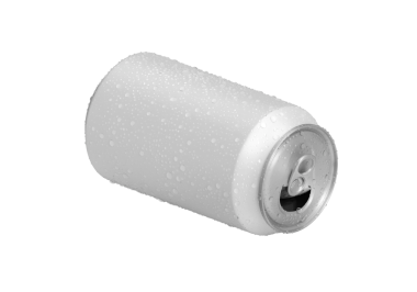 Su damlaları ve şeffaf arkaplan ile beyaz alüminyum soda kutusu aç