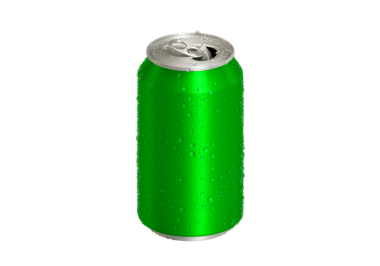 Su damlaları ve şeffaf arkaplan içeren alüminyum yeşil soda kutusunu aç