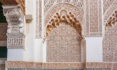  Madrassa ben Youssef, Marakeş, Fas 'taki olağanüstü dekorasyon örnekleri..                              