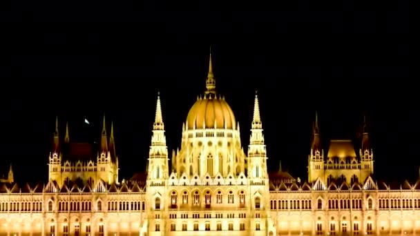 Budapest Ungern Augusti 2022 Fantastiska Nattfilmer Parlamentet Zoomade Nattbelysning Förstärker — Stockvideo