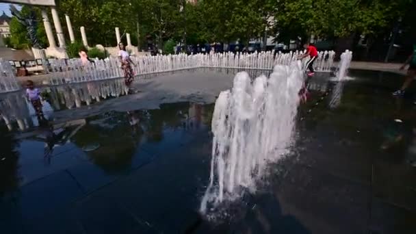 Budapest Hungary August 2022 Next Citizens Holocaust Memorial Attraction Youngest — Video