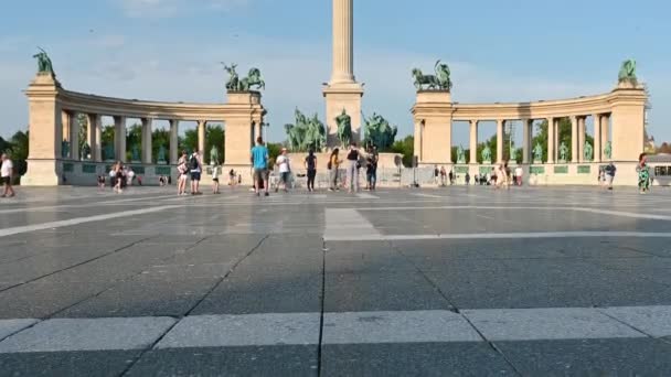 Budapest Hungary August 2022 Tilt Footage Heroes Square Wide Angle — Video