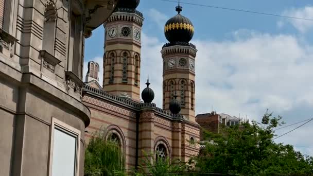 Boedapest Hongarije Augustus 2022 Kantel Beelden Van Synagoge Grootste Europa — Stockvideo