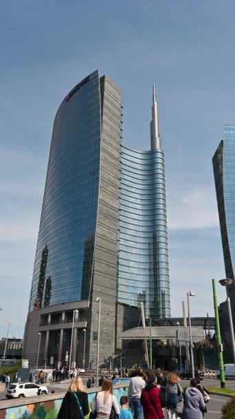 Milano Lombardiet Italien April 2023 Vertikala Bilder Med Ikonisk Bild — Stockvideo