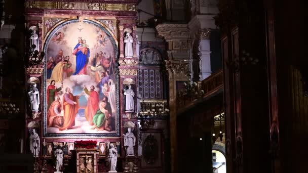 意大利皮埃蒙特都灵 2022年12月 Santa Maria Ausiliatrice大教堂内的静态录像 明显的是代表玛丽帮助基督徒的壁画 — 图库视频影像