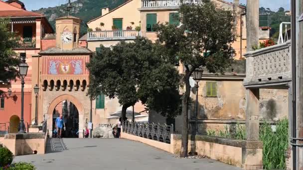 Finalborgo Province Savona Liguria Italy September 2020 Beautiful Tilted Footage — Stock Video
