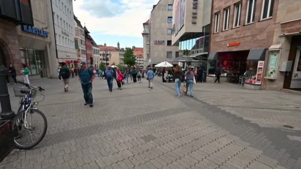 Νυρεμβέργη Γερμανία Αυγούστου 2023 Στιγμιότυπο Από Τον Εμπορικό Δρόμο Στο — Αρχείο Βίντεο