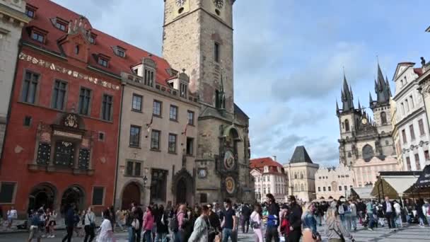 Prag Çek Cumhuriyeti Ağustos 2023 Eski Kasaba Meydanının Görüntülerindeki Kartpostal — Stok video