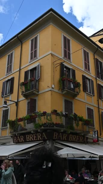 Milão Lombardia Itália Abril 2024 Filmagem Formato Vertical Histórico Bar — Vídeo de Stock