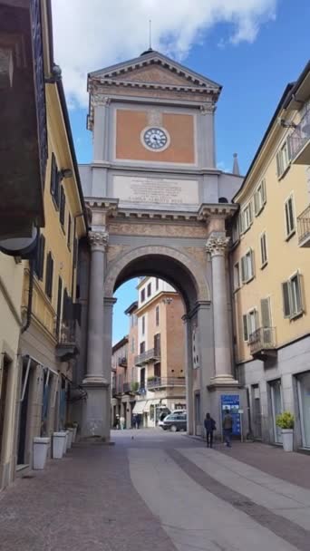 Chieri Büyük Şehir Torino Piedmont Talya Nisan 2024 Zafer Kemeri — Stok video