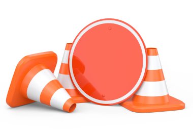 Güvenlik miğferleri, başlıklar ve trafik konileri beyaz arka planda yol çalışması için yol tabelası. Endüstriyel işçiler ve tamirciler için marangozluk araçları