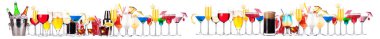 Bira, martini, soda, şampanya, beyaz arka planda izole edilmiş viski gibi farklı alkollü kokteyller.