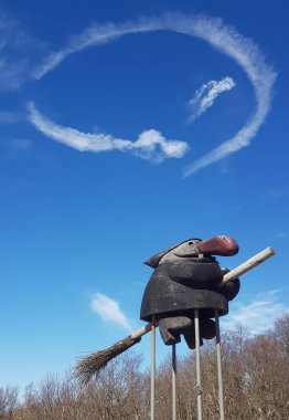 Süpürge saplı cadı kalkışı, Slivnica Dağı, Cerknica, Notranjska, Slovenya